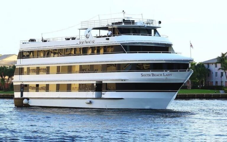South Beach Lady Yacht - Miami