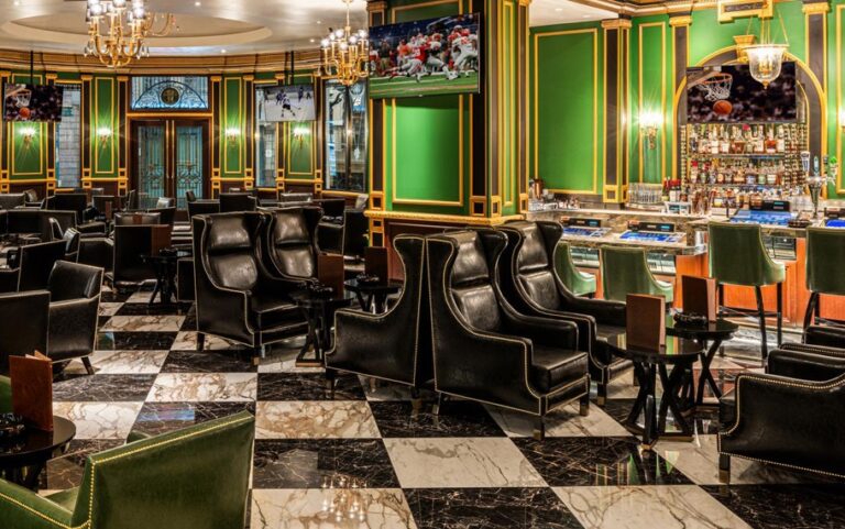 Montecristo Cigar Bar Paris Las Vegas